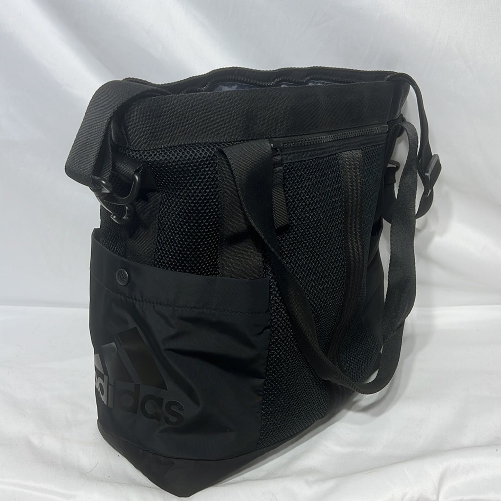 ADIDAS | Women's | All Me Tote Bag | Black | One Size